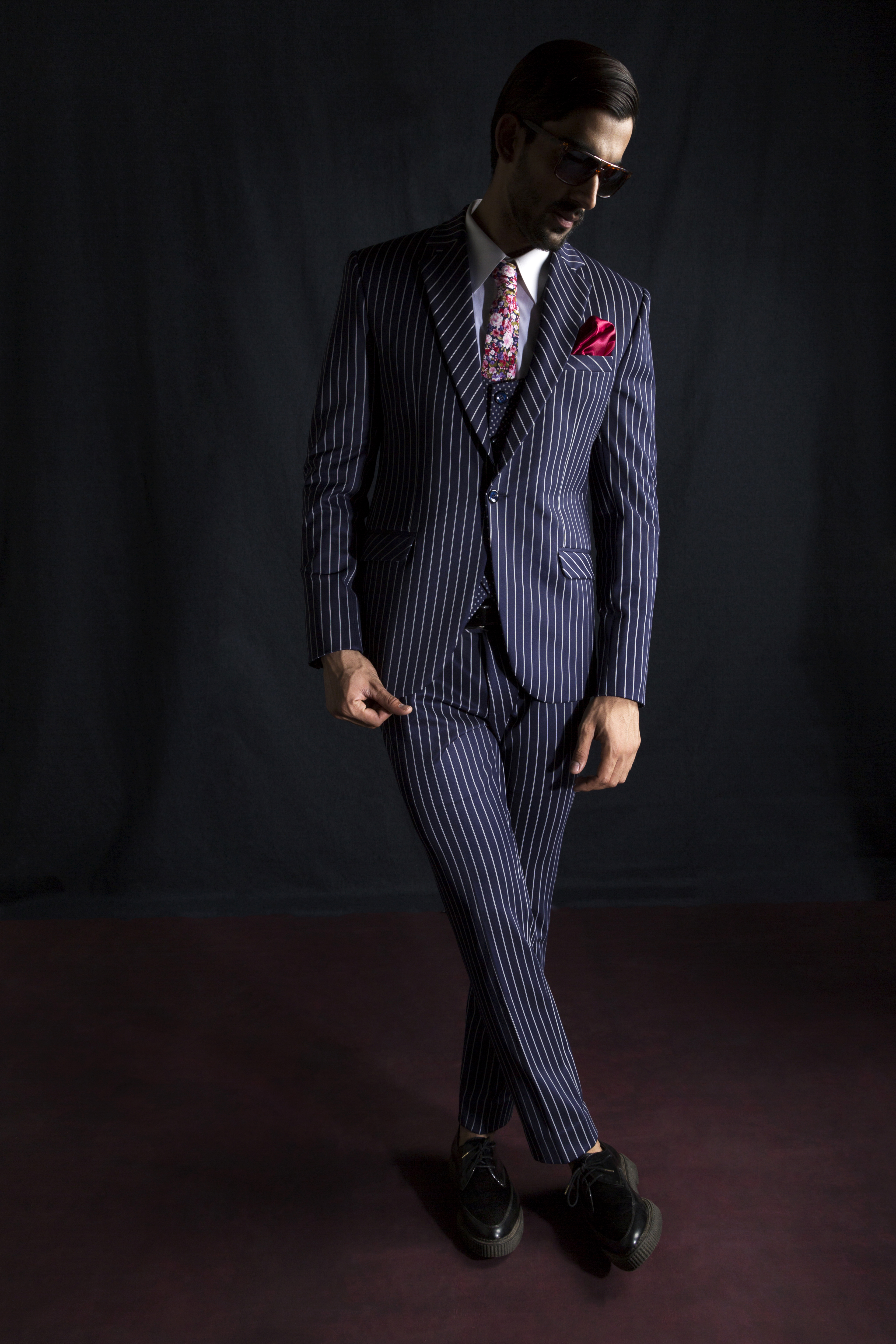 Tweed Suit | Maroon Men's Suit | Three Piece Suit | SAINLY-tuongthan.vn
